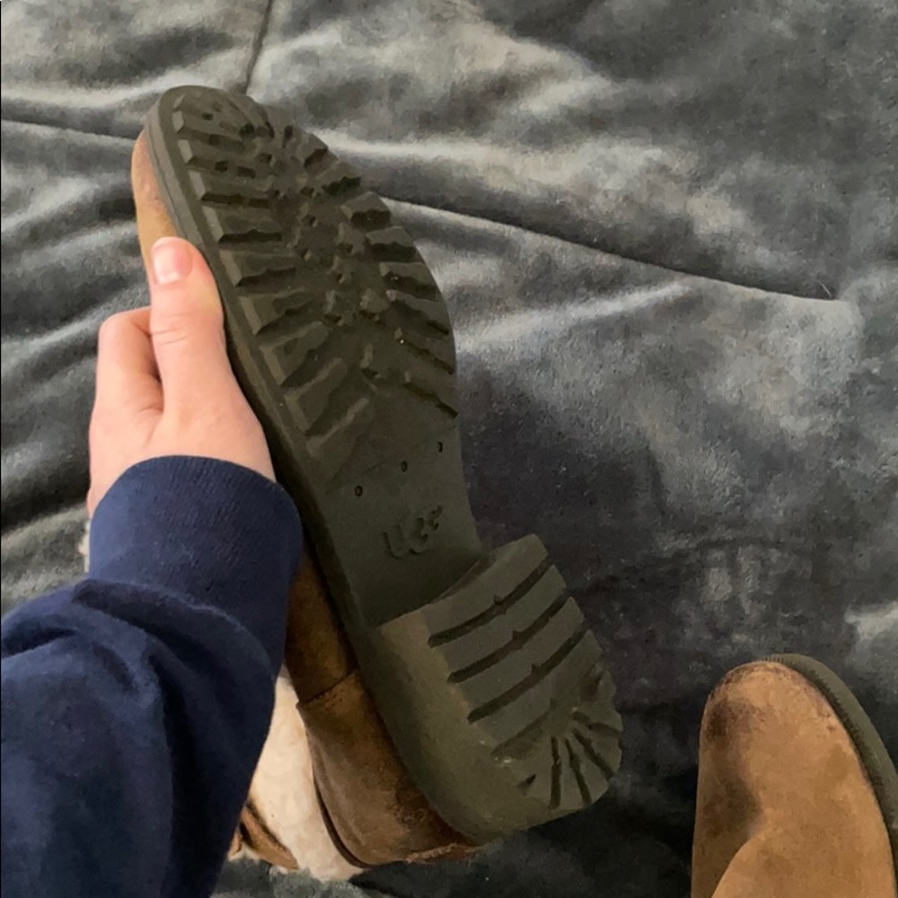 UGG boot - Picture 5 of 5